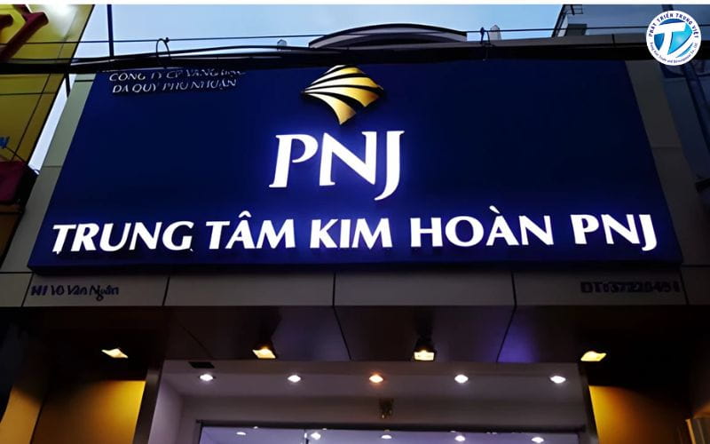 Bảng hiệu Mica kết hợp đèn LED